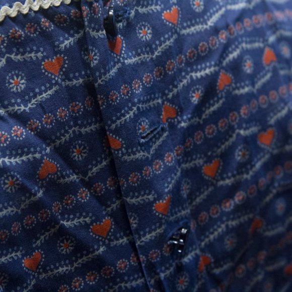 Cute Vintage 1950s womens day dress with heart pattern - Picture 5 of 7